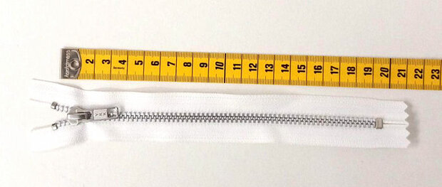 Broek-rokrits 20cm lang WIT - niet deelbaar metaal grof maat 5 YKK